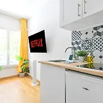 Tour Eiffel 10 Luxurious Apartment Studio-2P Free Netflix